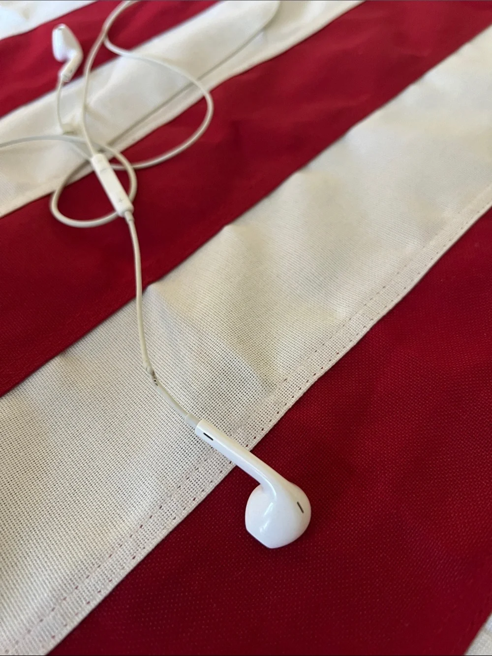 Apple EarPods Headphones